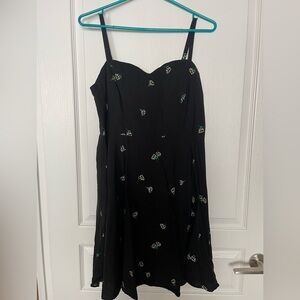 Old Navy Black Floral Sweetheart Midi Dress size large